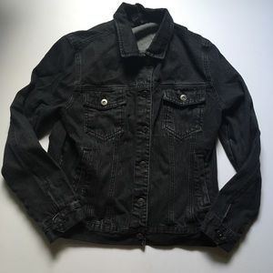 Forever 21 black denim jacket size Small